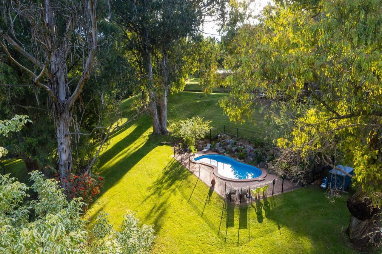 Kiewa Country Cottages Mount Beauty Exterior foto